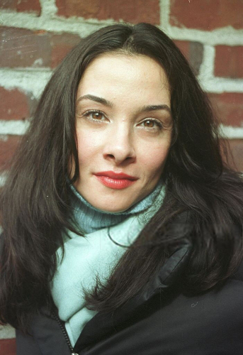Даниэла Амавия