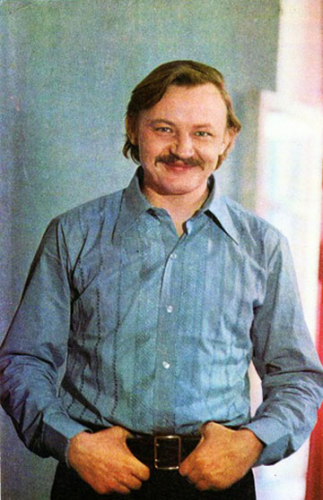 Михаил Кононов