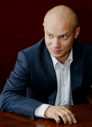 Дмитрий Хрусталев
