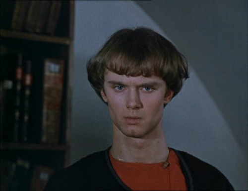 Андрей Николаев