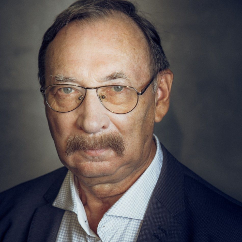 Александр Карнаушкин