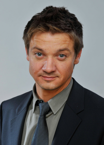 Джереми Реннер
