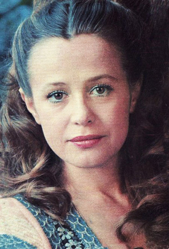 Марина Неёлова