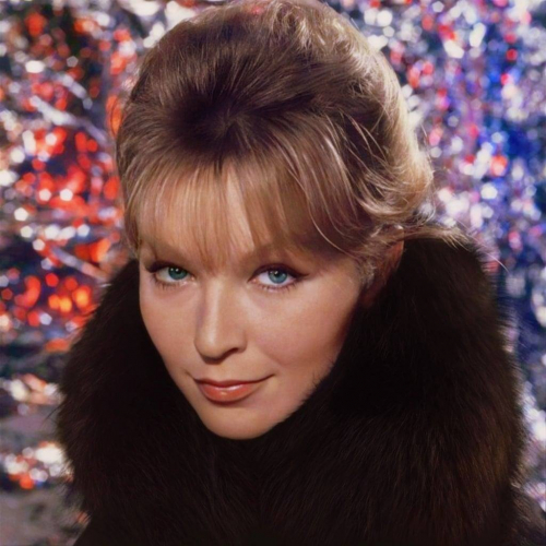 Марина Влади