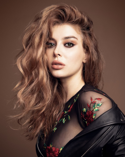 Елена Сатине