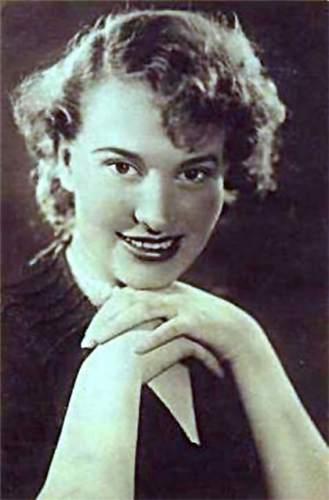 Нина Алисова