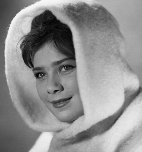 Лариса Голубкина