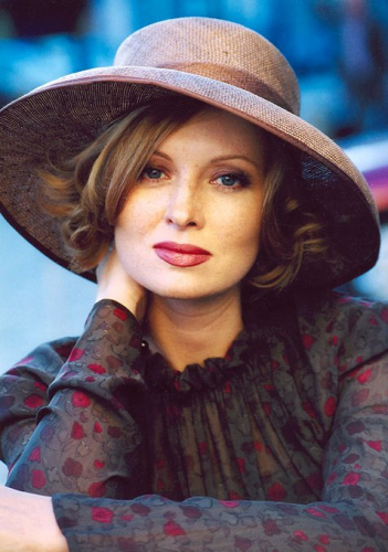 Елена Ксенофонтова