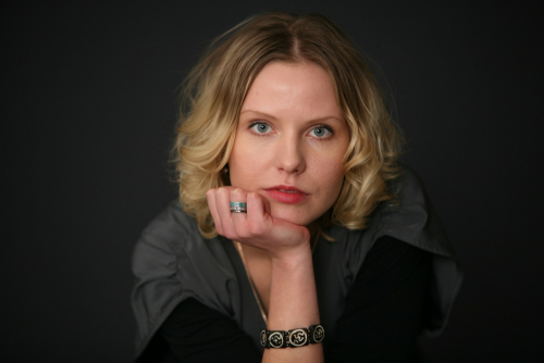 Нина Есина