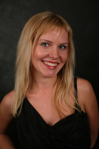 Нина Есина