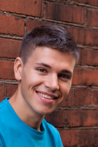 Александр Иванов