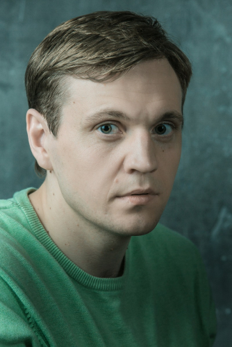 Евгений Петров