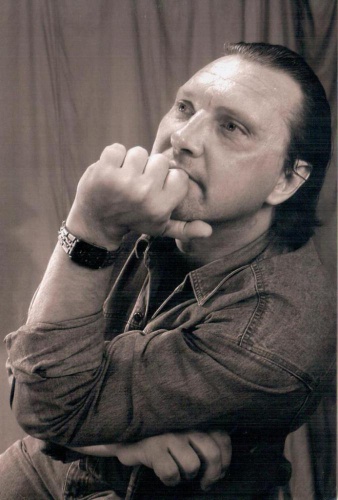Виталий Петров