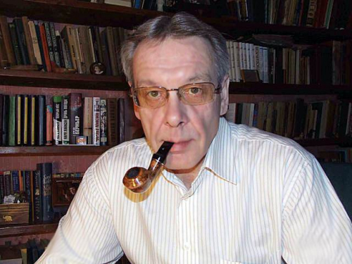 Александр Сафронов