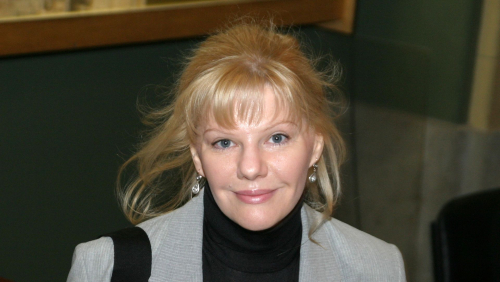 Александра Захарова