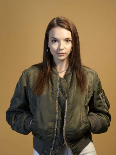 Джоди Комер