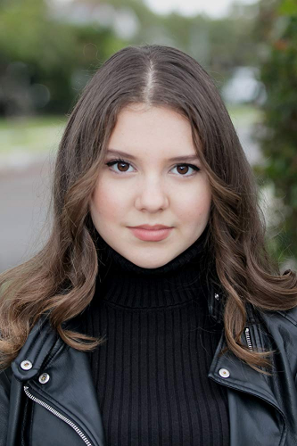 Алина Фоли