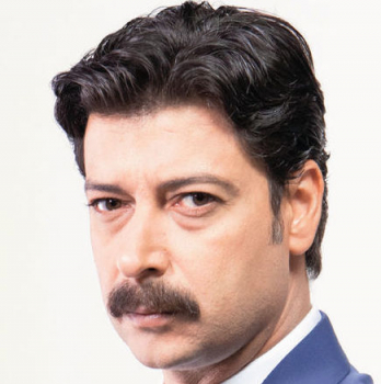 Эрдинч Гюленер