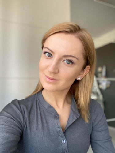 Юлия Николаева