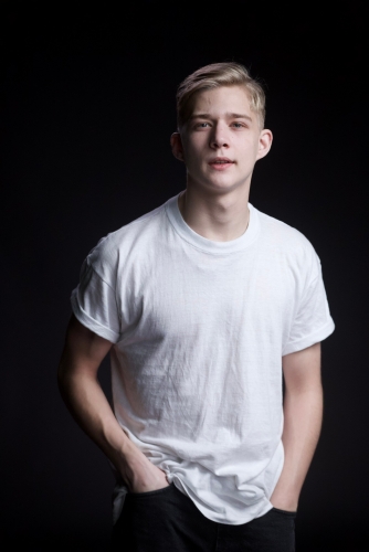 Олег Савостюк