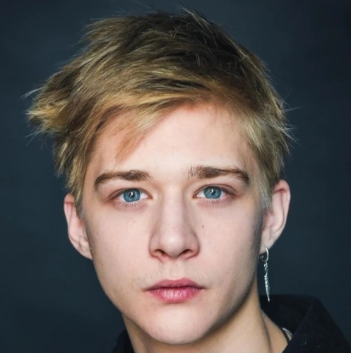 Олег Савостюк