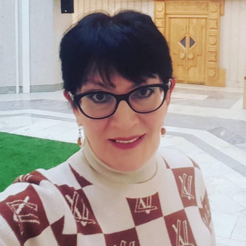 Юлия Лавряшина