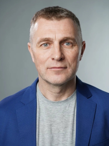 Александр Михолап